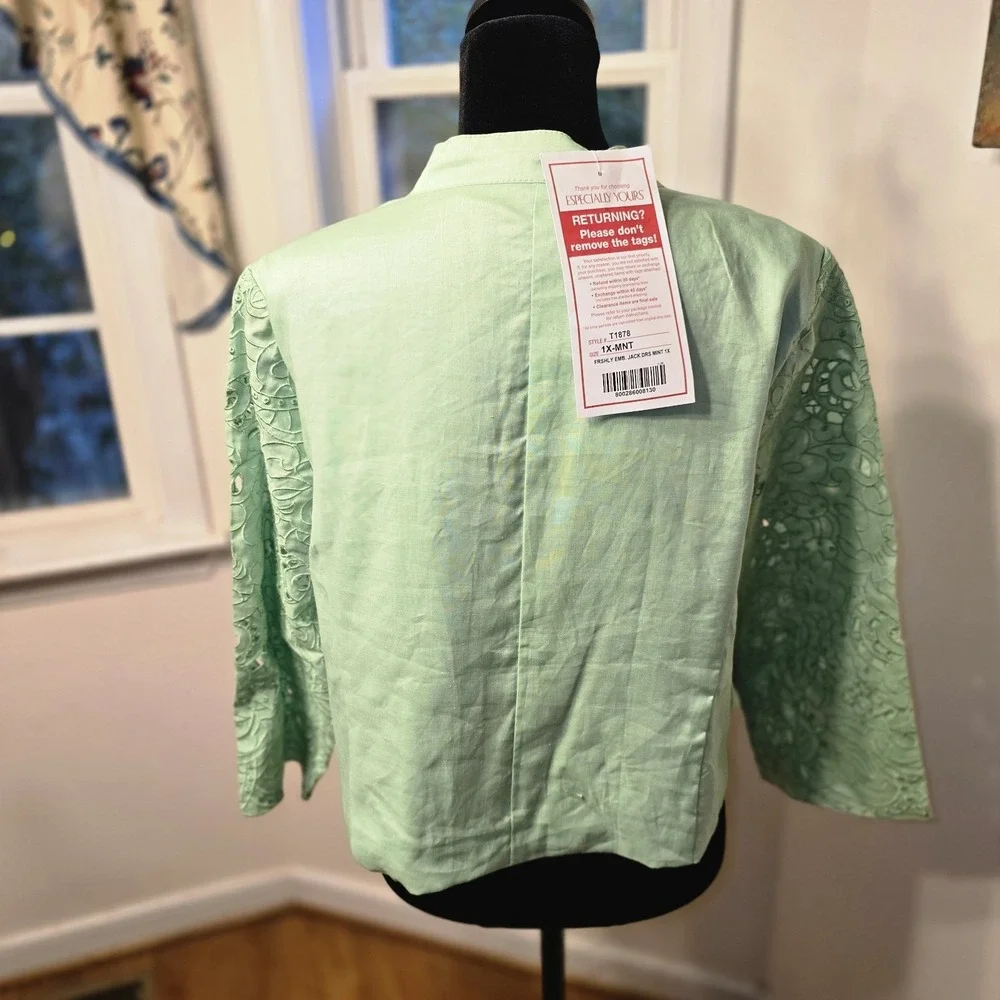 EY Signature Women's 1X Green Lace Sleeve‎ Linen Open Front Jacket